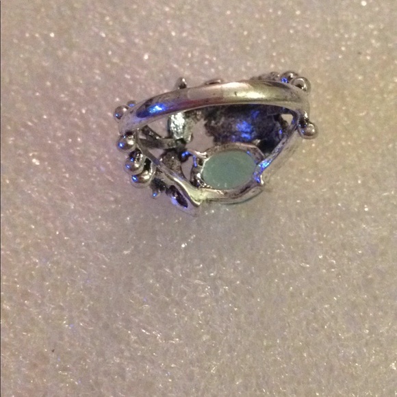 Dragonfly blue Quartz ring - Picture 2 of 3